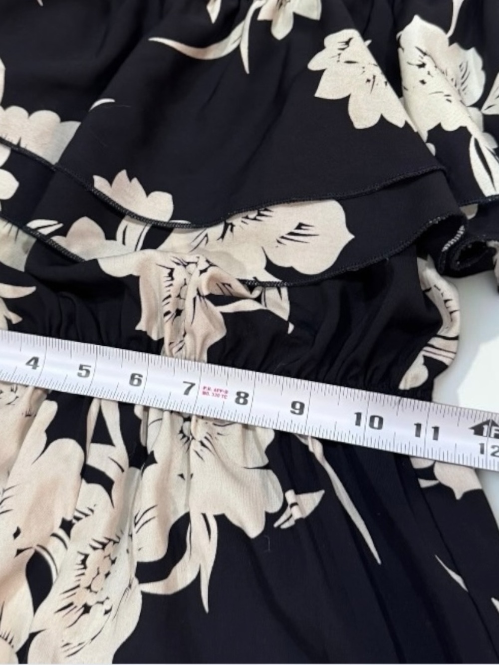 Bo Bel Black Ivory Floral Off Shoulder Ruffle Romper Playsuit Size Medium Boho - Picture 4 of 8
